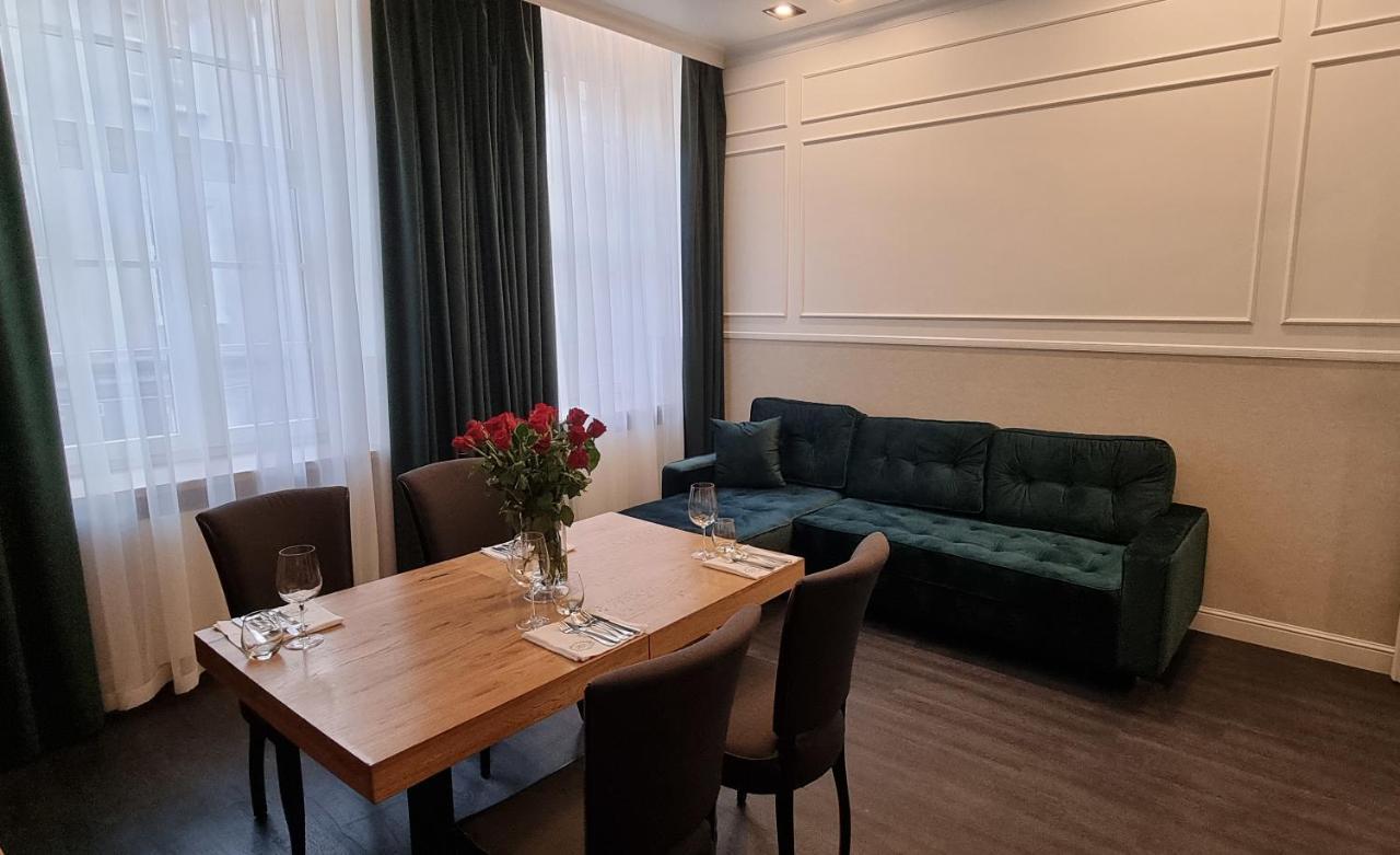 Stary Rynek Old Market Square Premium Apartments & Restaurant Ratuszova Ad 1954 Room Service & Mini Bar Πόζναν Εξωτερικό φωτογραφία